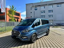 Blau Gebraucht 2019 Ford Tourneo Custom Titanium X Van / Kleinbus | 36.900 € (Fairer Preis)