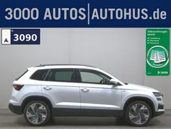 Weiss Gebraucht 2022 Skoda Karoq Tour SUV | 17.490 €