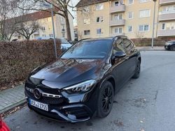 Schwarz Gebraucht 2024 Mercedes GLA220 SUV | 43.000 € (Fairer Preis)