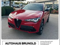 Rot Gebraucht 2024 Alfa Romeo Stelvio Veloce SUV | 49.900 €