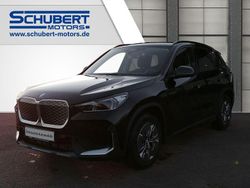 Schwarz Gebraucht 2025 BMW iX1 SUV | 44.900 € (Fairer Preis)