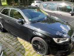 Schwarz Gebraucht 2013 Audi A3 Ambition Limousine | 9.999 € (Guter Preis)
