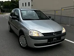 Grau Gebraucht 2001 Opel Corsa Comfort Limousine | 1.600 € (Fairer Preis)