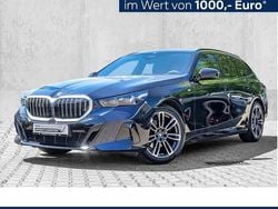 Schwarz Gebraucht 2024 BMW 520 Comfort Edition Kombi | 49.999 € (Superpreis)