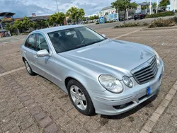 Grau Gebraucht 2008 Mercedes E200 Limousine | 3.500 € (Superpreis)