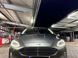 Grau Gebraucht 2020 Ford Fiesta Cool & Connect Kleinwagen | 10.900 € (Fairer Preis)