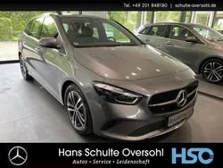 Grau Gebraucht 2025 Mercedes B200 Progressive Van / Kleinbus | 41.790 €