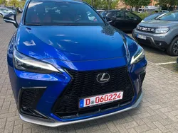 Blau Gebraucht 2022 Lexus NX350h E-FOUR F-Sport SUV | 46.490 € (Fairer Preis)