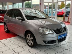 Silber Gebraucht 2009 VW Polo United Kleinwagen | 3.990 € (Etwas zu teuer)