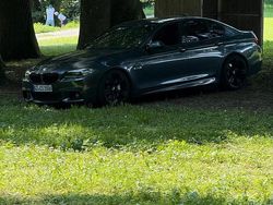 Grau Gebraucht 2016 BMW 550 M Sport Limousine | 35.500 €