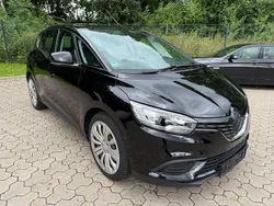 Schwarz Gebraucht 2017 Renault Scénic IV Life Van / Kleinbus | 8.800 € (Superpreis)