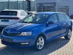 Race blau metallic (metallic) Gebraucht 2018 Skoda Rapid Cool Edition Kombi | 11.380 € (Etwas zu teuer)