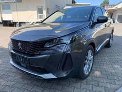 Grau Gebraucht 2021 Peugeot 3008 Allure SUV | 17.500 € (Guter Preis)