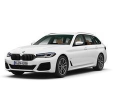 Weiß Gebraucht 2022 BMW 540 M Sport Kombi | 40.860 € (Fairer Preis)