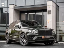 Grün Gebraucht 2023 Bentley Bentayga SUV | 194.949 €