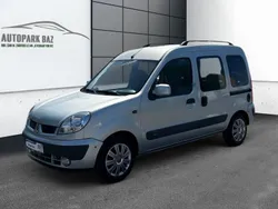 Grau Gebraucht 2004 Renault Kangoo Privilege Van / Kleinbus | 4.500 € (Fairer Preis)