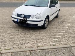 Weiß Gebraucht 2005 VW Polo Kleinwagen | 600 €