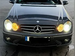 Grau Gebraucht 2009 Mercedes CLK200 AMG Coupé | 12.000 € (Teuer)