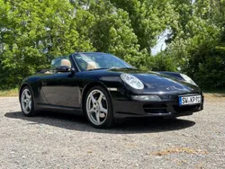Porsche 911 Carrera 4 Cabriolet