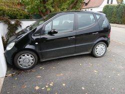 Schwarz Gebraucht 2000 Mercedes A160 Kleinwagen | 420 € (Guter Preis)
