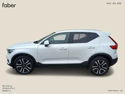 Weiß Gebraucht 2021 Volvo XC40 Inscription SUV | 28.900 € (Guter Preis)