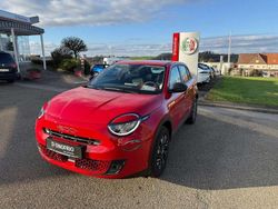 Rot Gebraucht 2024 Fiat 600 SUV | 28.780 € (Teuer)