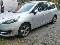 Grau Gebraucht 2012 Renault Grand Scénic III Van / Kleinbus | 3.900 € (Guter Preis)