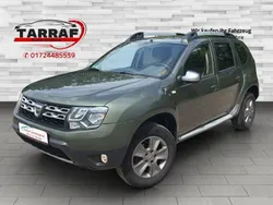Grün Gebraucht 2015 Dacia Duster Prestige SUV | 6.800 € (Fairer Preis)