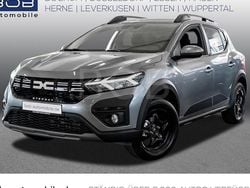 Dolomitgrau (grau) Gebraucht 2025 Dacia Sandero Expression Kleinwagen | 17.333 € (Guter Preis)