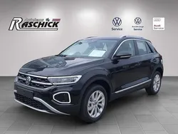 Schwarz Neu 2024 VW T-Roc Style SUV | 30.790 € (Superpreis)