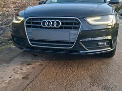 Schwarz Gebraucht 2013 Audi A4 Kombi | 7.900 € (Fairer Preis)