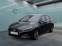 Blau Gebraucht 2024 Hyundai i30 Trend | 24.290 € (Guter Preis)