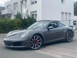 Grau Gebraucht 2017 Porsche 911 Carrera Chrono Coupé | 79.999 €