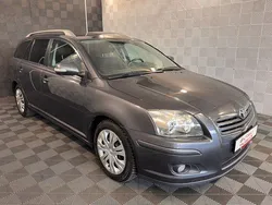 Grau Gebraucht 2007 Toyota Avensis Travel Kombi | 1.840 € (Superpreis)