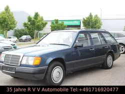 Blau Gebraucht 1989 Mercedes E230 Kombi | 14.888 €