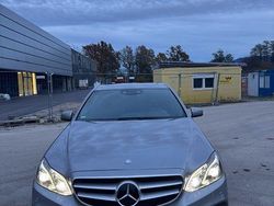 Grau Gebraucht 2013 Mercedes E350 Limousine | 22.999 € (Teuer)