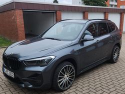 Grau Gebraucht 2019 BMW X1 Sport Line SUV | 21.999 € (Etwas zu teuer)