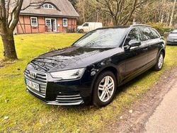 Schwarz Gebraucht 2016 Audi A4 Comfort Kombi | 15.980 € (Fairer Preis)