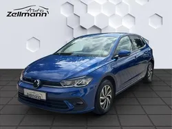 Blau Gebraucht 2023 VW Polo Life Kleinwagen | 18.788 € (Superpreis)