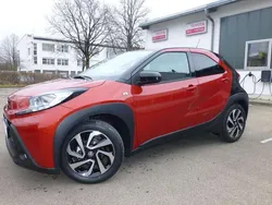 Rot Gebraucht 2023 Toyota Aygo Pulse Kleinwagen | 19.860 € (Etwas zu teuer)