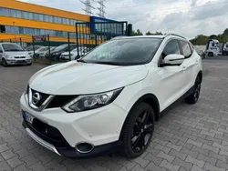Weiß Gebraucht 2016 Nissan Qashqai 360º SUV | 12.500 € (Guter Preis)