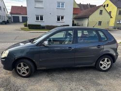 Schwarz Gebraucht 2005 VW Polo Comfortline Limousine | 850 € (Fairer Preis)