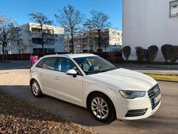 Weiß Gebraucht 2016 Audi A3 Sportback Kleinwagen | 12.999 € (Superpreis)