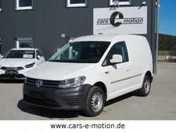 Weiß Gebraucht 2018 VW Caddy Trendline Van / Kleinbus | 11.900 € (Guter Preis)
