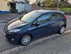Blau Gebraucht 2011 Ford Fiesta Trend Limousine | 1.999 € (Fairer Preis)