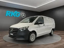 Weiß Gebraucht 2024 Mercedes Vito Van / Kleinbus | 36.878 € (Etwas zu teuer)