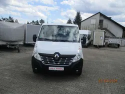 Gletscherweiss Gebraucht 2015 Renault Master Van | 9.900 € (Superpreis)