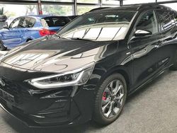 Schwarz Gebraucht 2023 Ford Focus ST-Line X Limousine | 22.990 € (Fairer Preis)