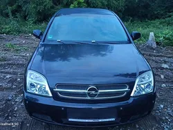 Schwarz Gebraucht 2004 Opel Vectra Limousine | 1.399 €