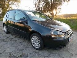 Gebraucht 2006 VW Golf V Kleinwagen | 2.200 €